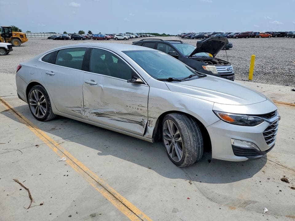 2021 CHEVROLET MALIBU LT 4