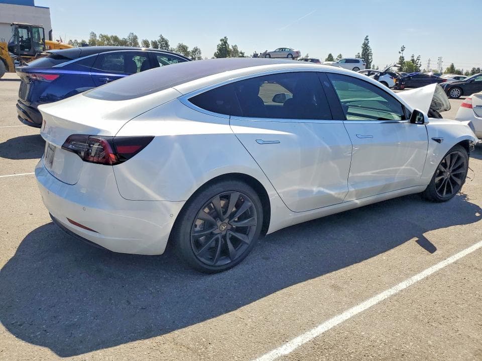2018 TESLA MODEL 3 3