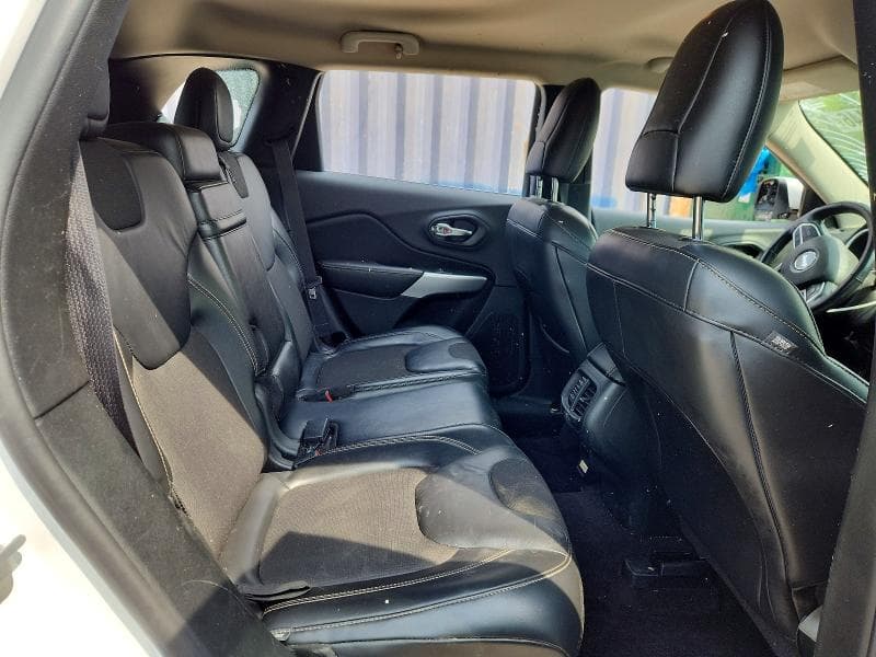 2018 JEEP CHEROKEE LATITUDE PLUS 11