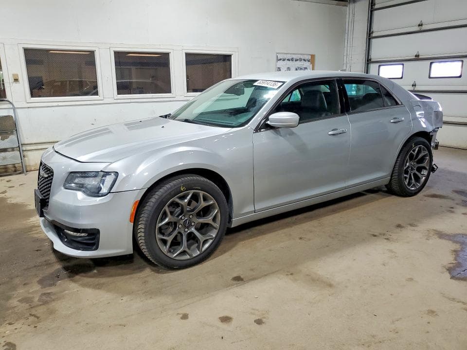 2019 CHRYSLER 300 TOURING - 1