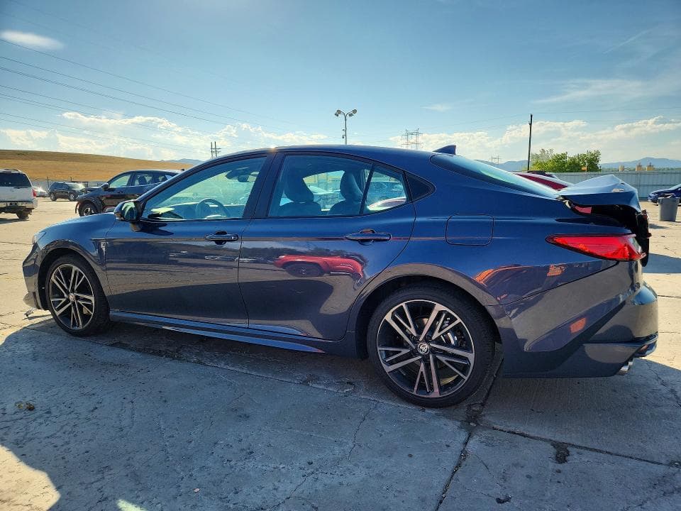 2026 TOYOTA CAMRY XSE 2