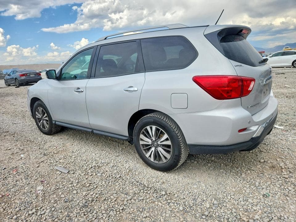 2017 NISSAN PATHFINDER SV 2