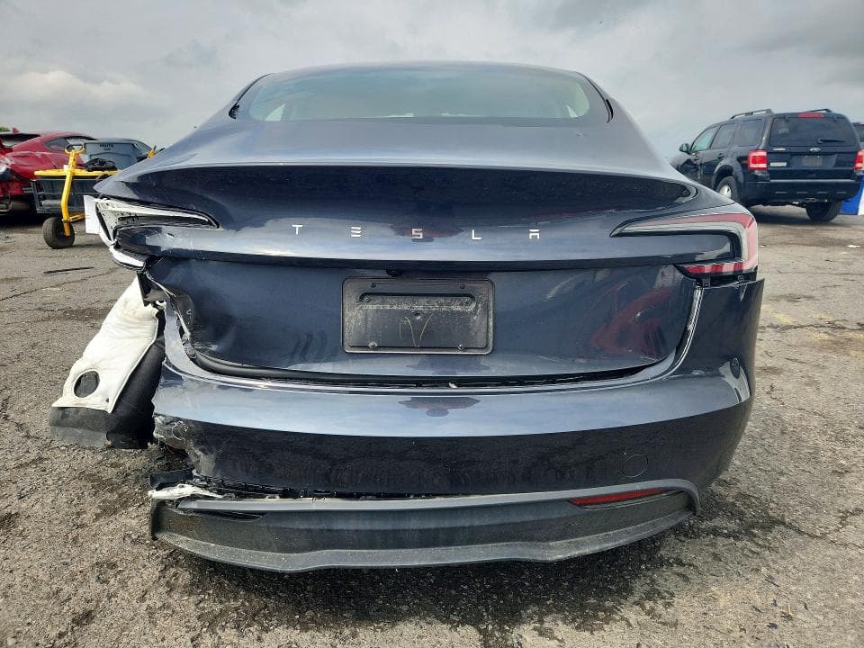 2024 TESLA MODEL 3 6