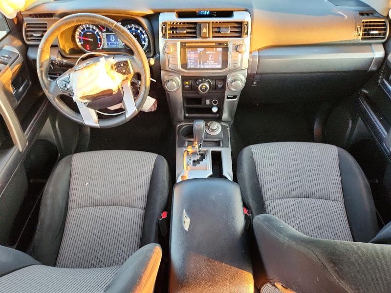 2018 TOYOTA 4RUNNER SR5 8
