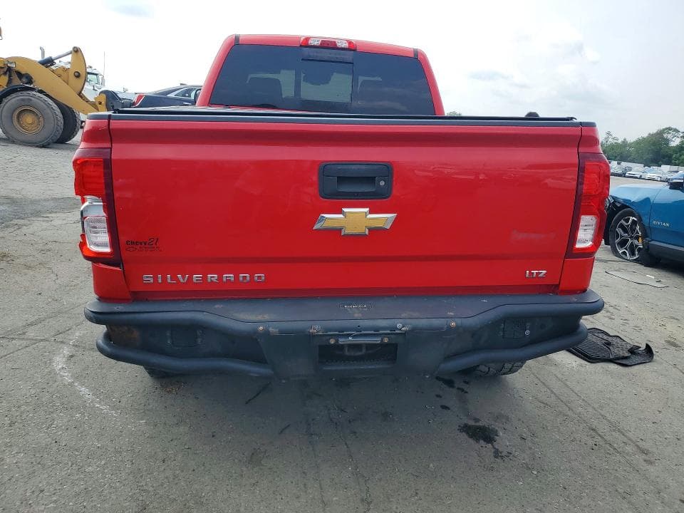 2018 CHEVROLET SILVERADO K1500 LTZ 6