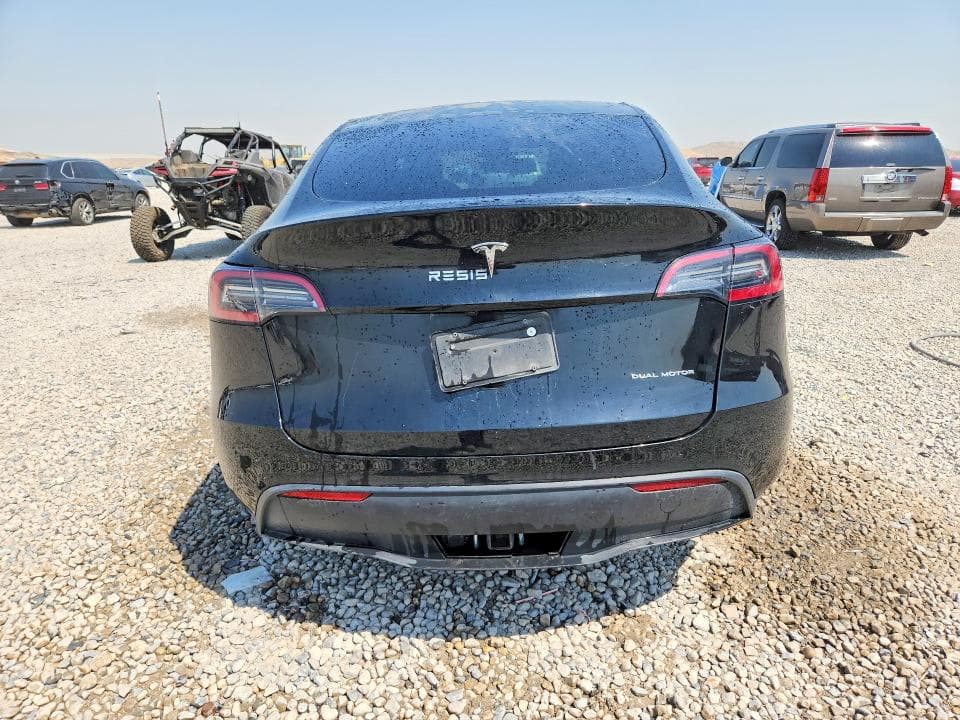 2023 TESLA MODEL Y 6