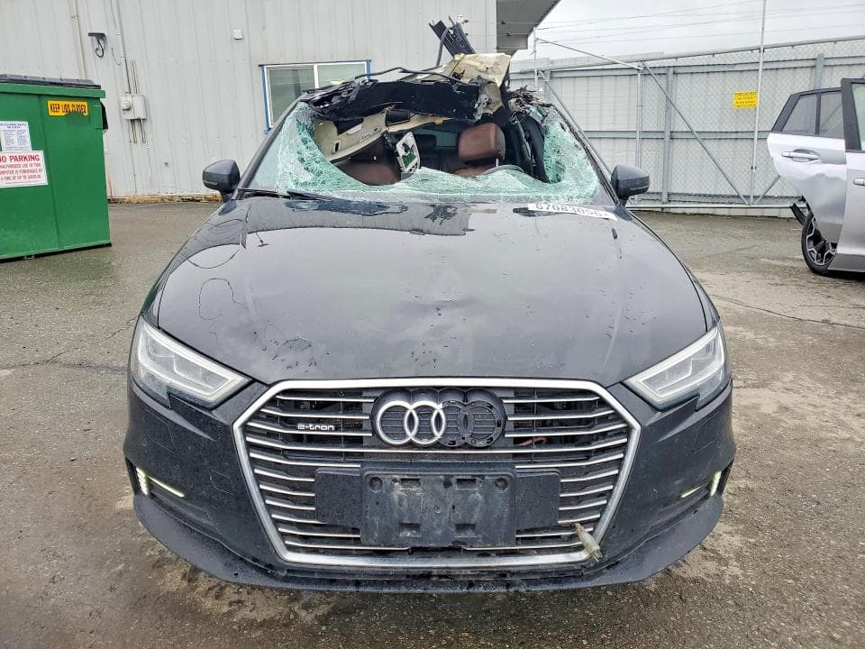 2017 AUDI A3 E-TRON PREMIUM PLUS 5