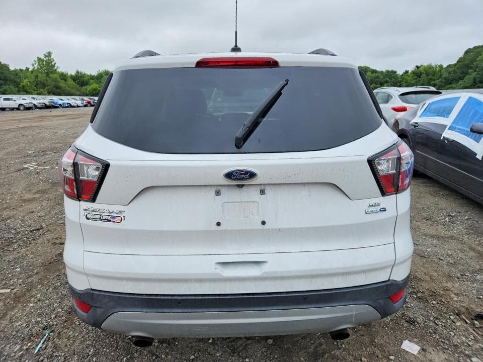 2017 FORD ESCAPE SE 6