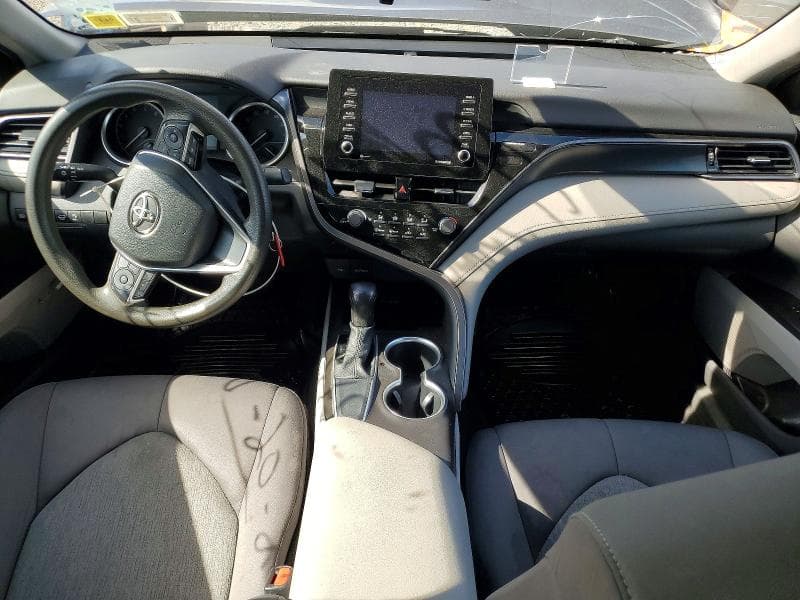 2021 TOYOTA CAMRY LE 8