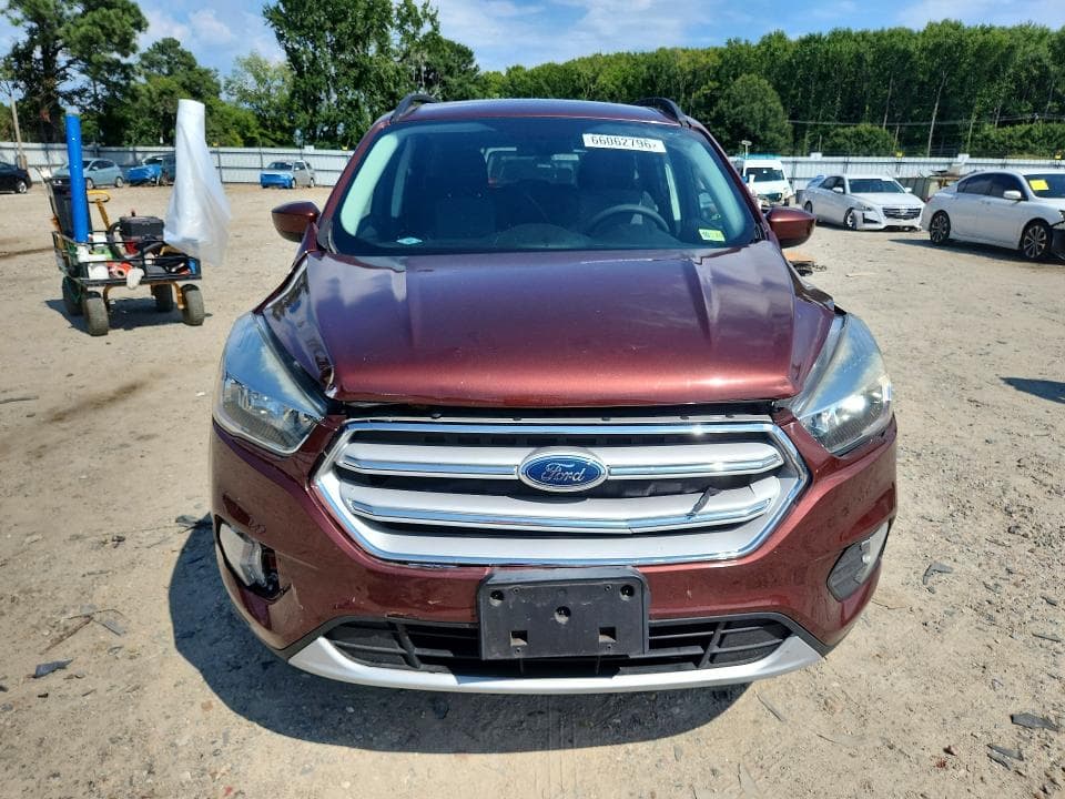 2018 FORD ESCAPE SE 5