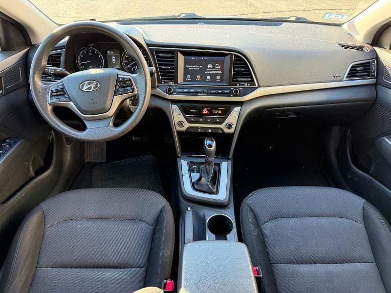 2018 HYUNDAI ELANTRA SEL 9
