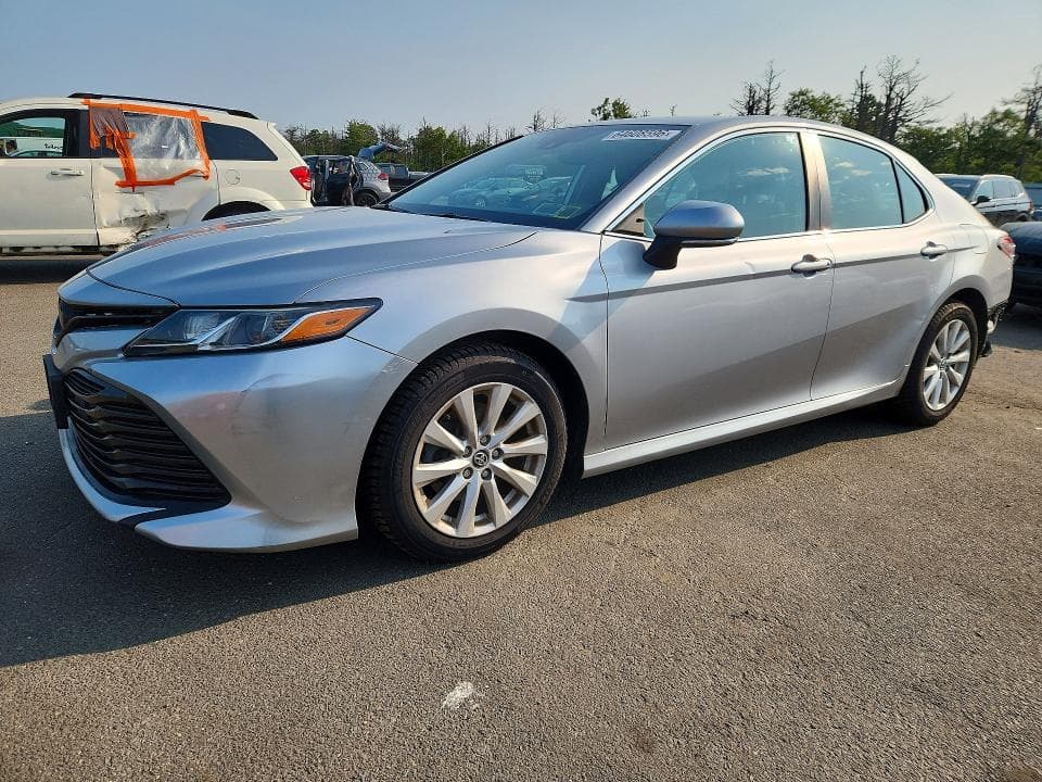 2020 TOYOTA CAMRY LE - 1