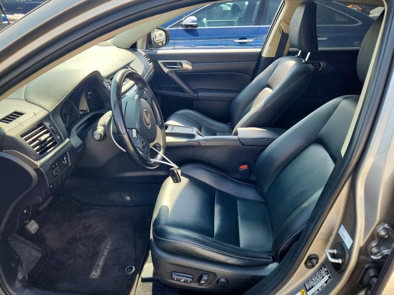 2017 LEXUS CT 200 7