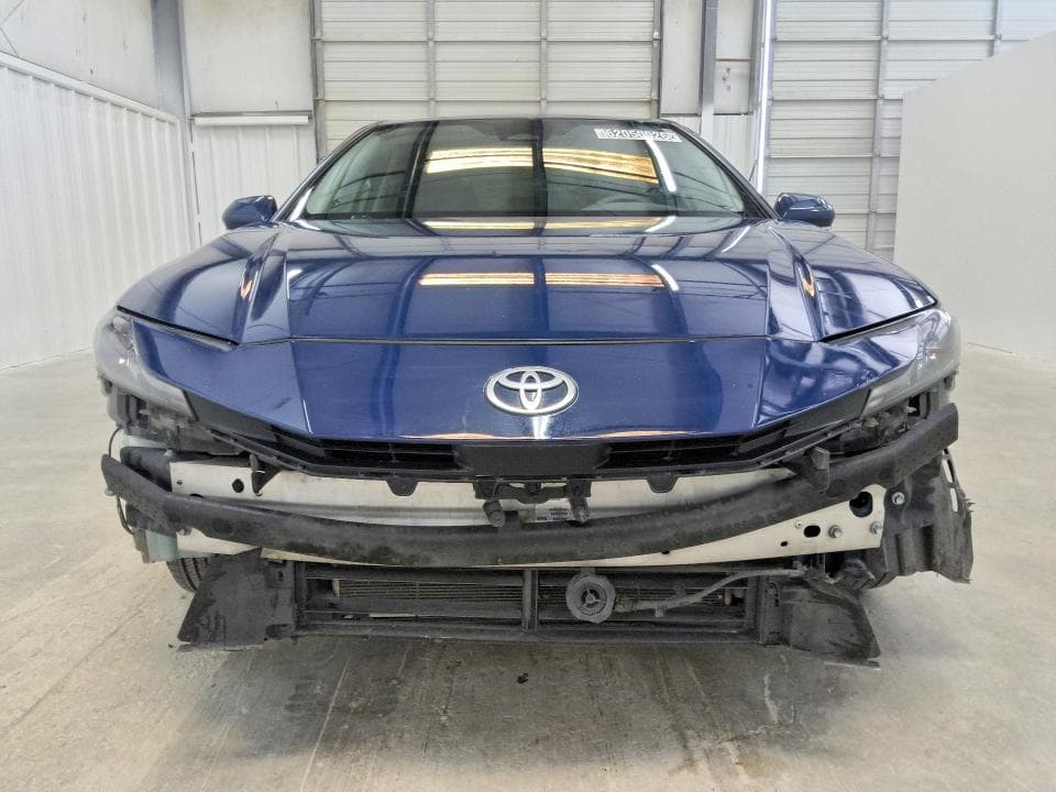 2025 TOYOTA CAMRY LE 5