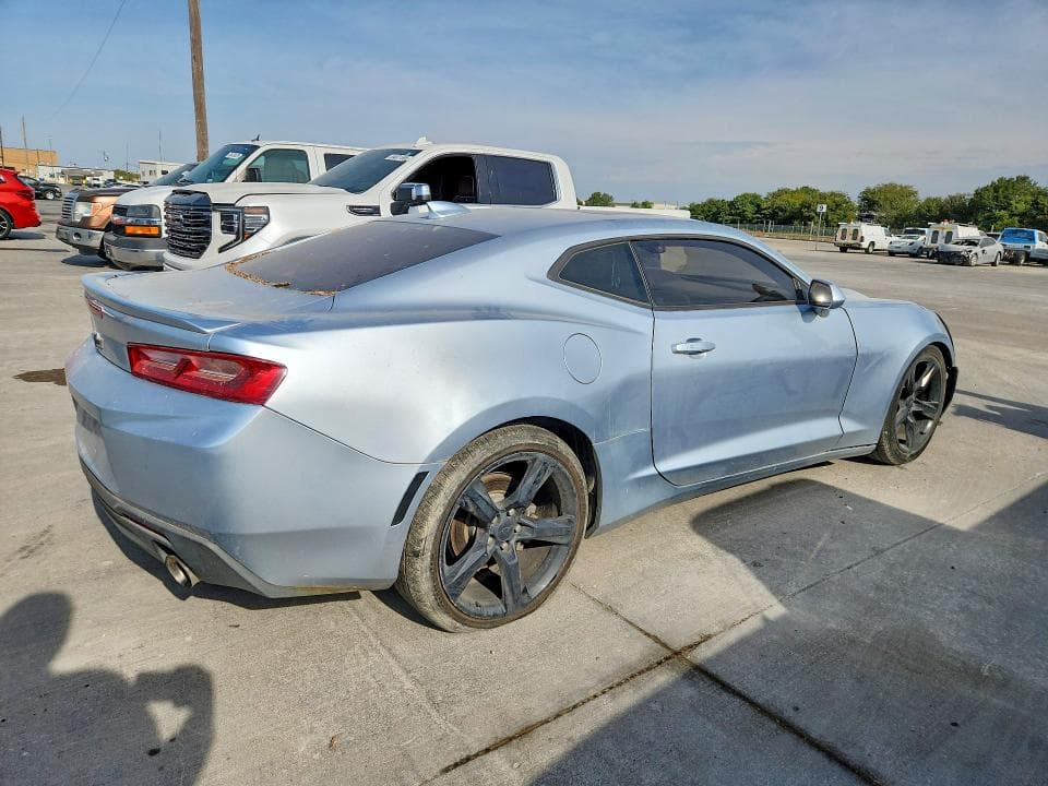 2018 CHEVROLET CAMARO LT 3