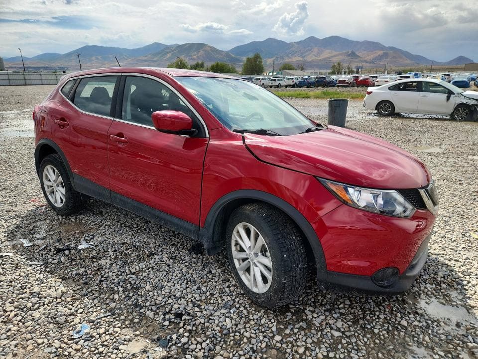 2018 NISSAN ROGUE SPORT S 4