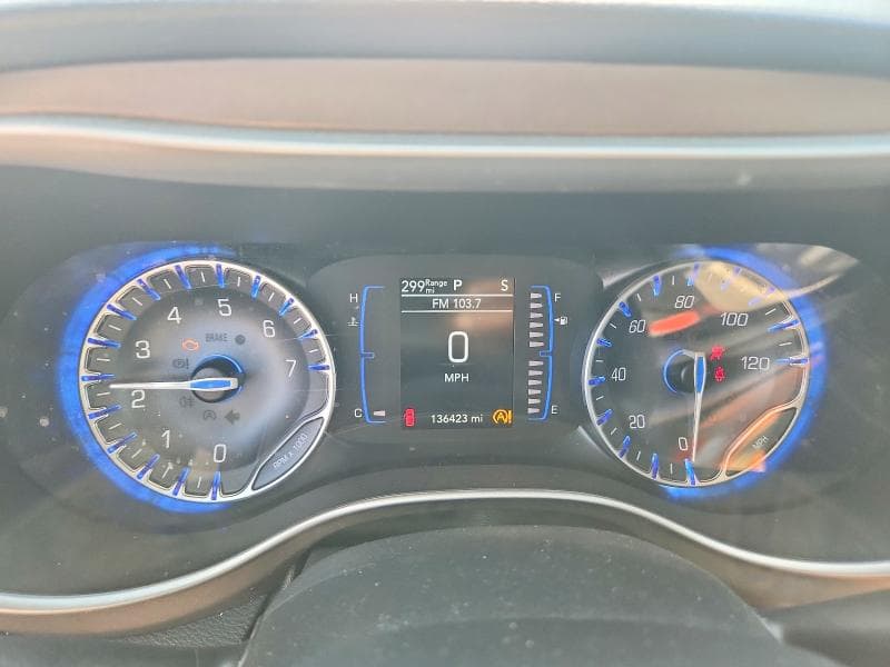 2020 CHRYSLER VOYAGER LXI 9