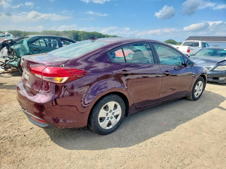 2017 KIA FORTE LX 3