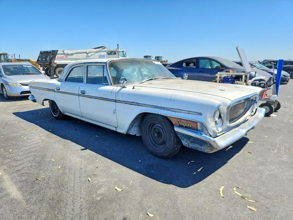 1962 CHRYSLER NEWPORT 4