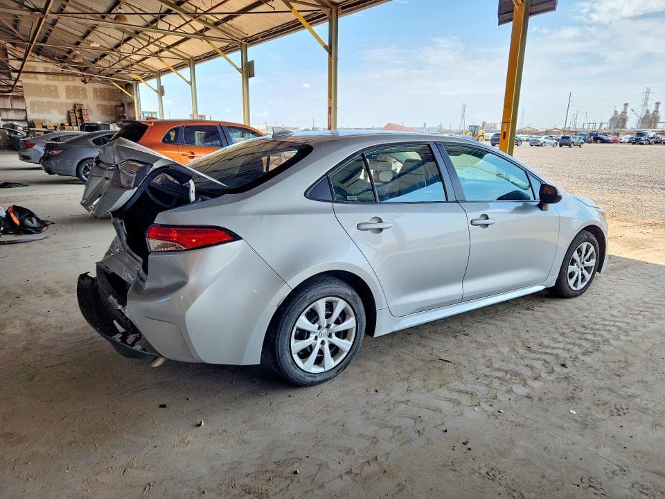 2024 TOYOTA COROLLA LE 3