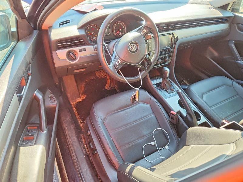 2021 VOLKSWAGEN PASSAT SE 8