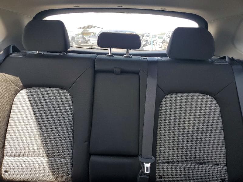 2020 HYUNDAI KONA SE 10