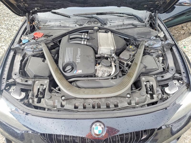 2019 BMW M4 11