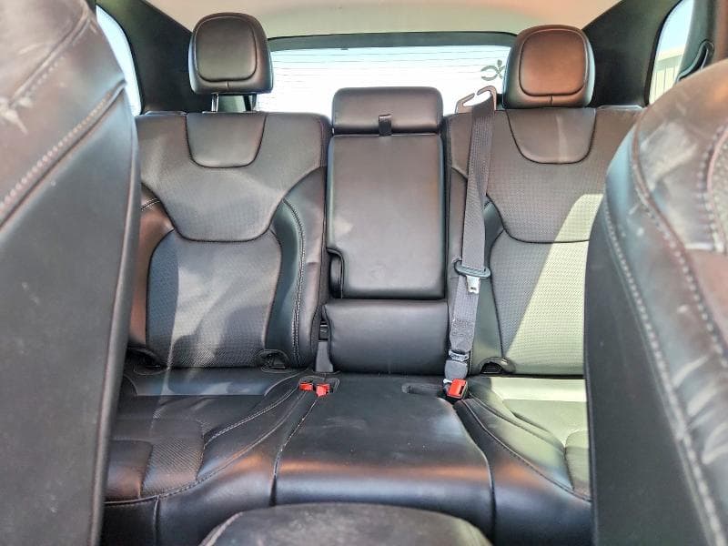2019 JEEP CHEROKEE LIMITED 10