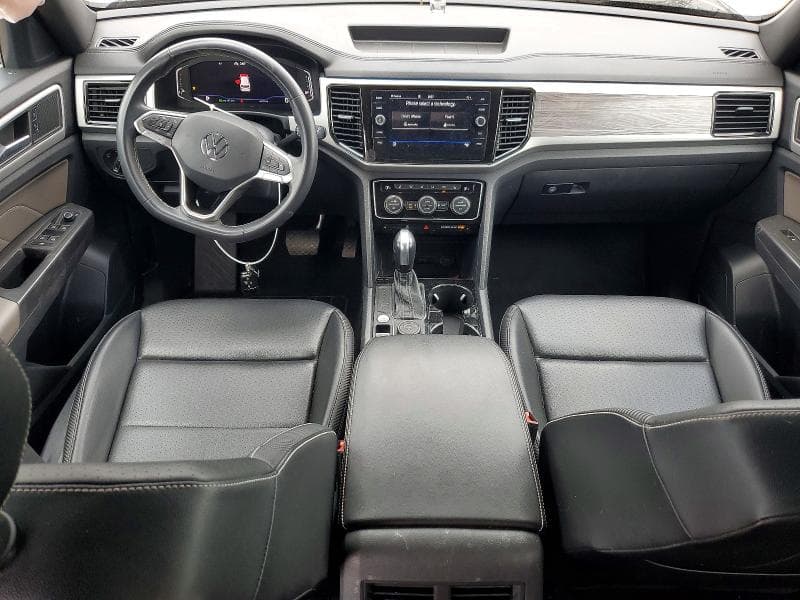 2022 VOLKSWAGEN ATLAS CROSS SPORT SE 8