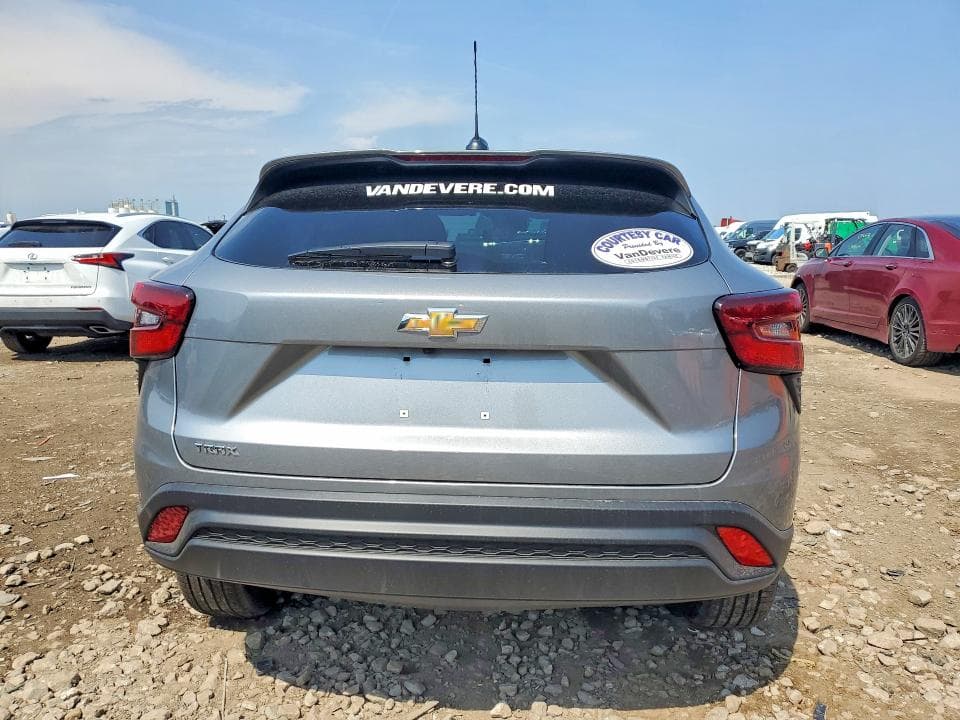 2026 CHEVROLET TRAX LS 6