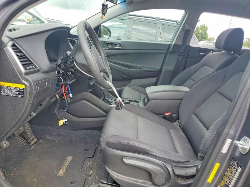 2017 HYUNDAI TUCSON SE 7