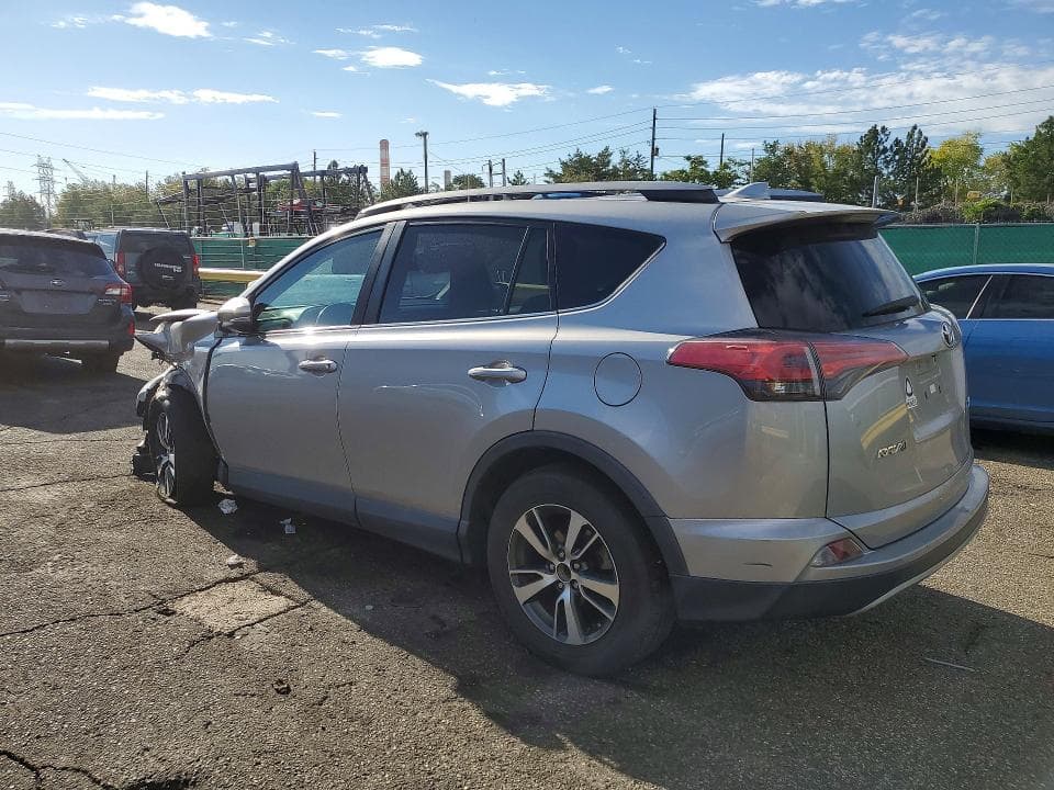 2018 TOYOTA RAV4 XLE 2