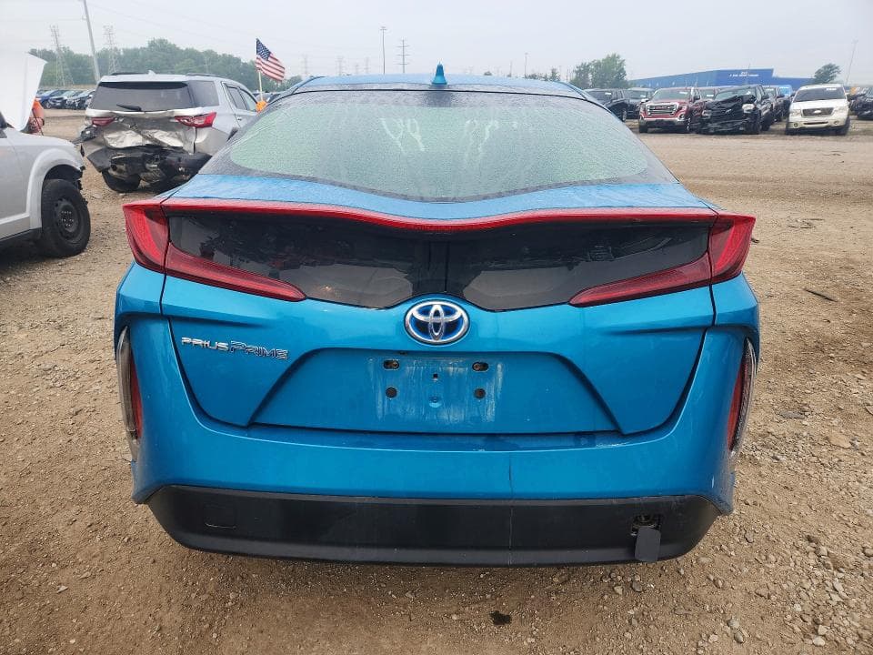 2022 TOYOTA PRIUS PRIME LE 6