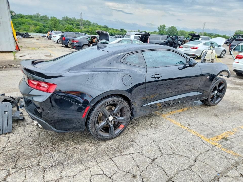 2017 CHEVROLET CAMARO SS 3