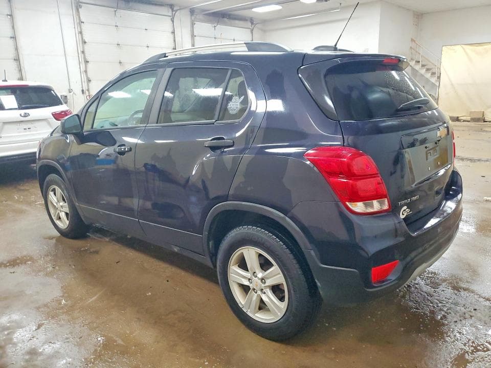 2021 CHEVROLET TRAX 1LT 2