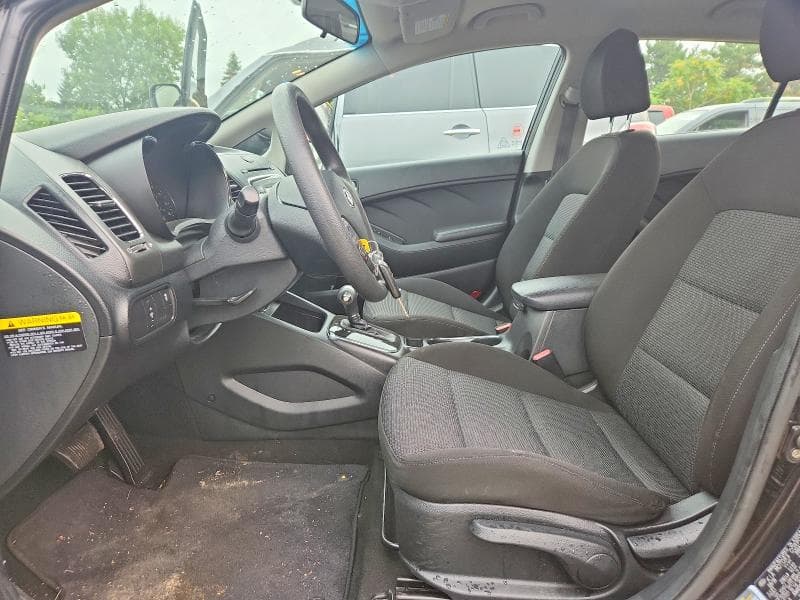 2017 KIA FORTE5 LX 7