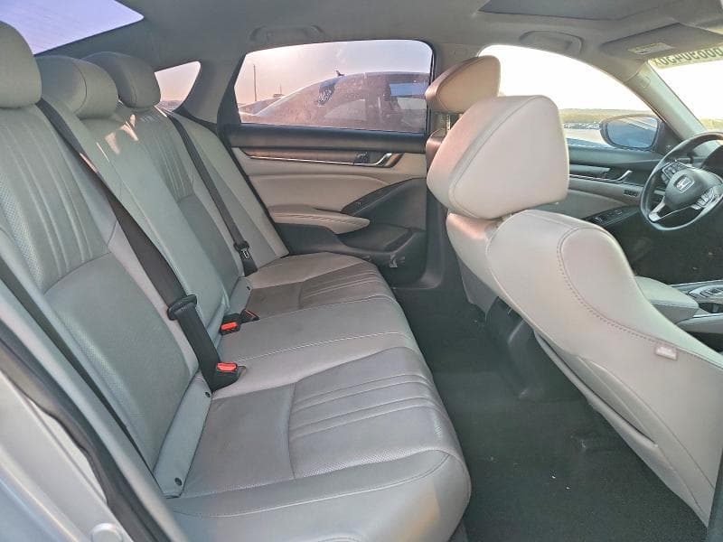 2019 HONDA ACCORD TOURING 10