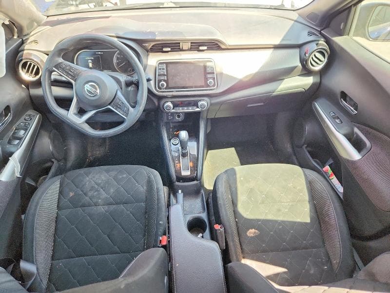 2020 NISSAN KICKS SV 8