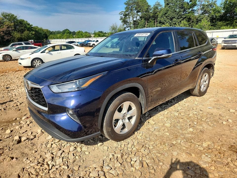 2023 TOYOTA HIGHLANDER LE - 1
