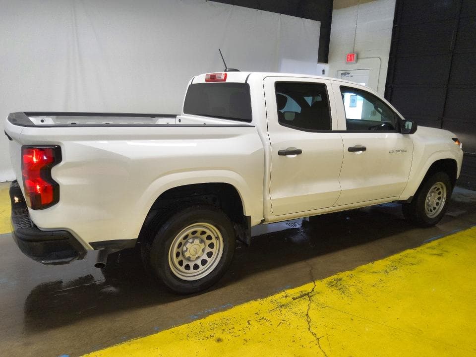 2024 CHEVROLET COLORADO 3