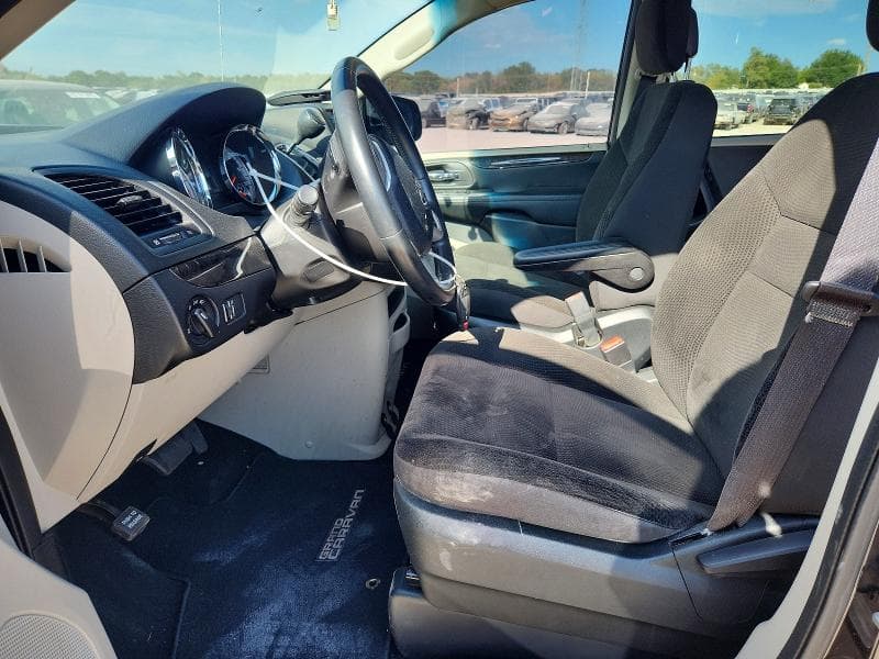 2017 DODGE GRAND CARAVAN SE 7