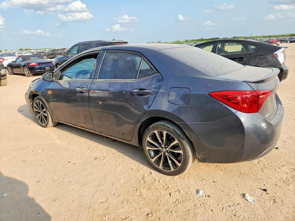 2017 TOYOTA COROLLA SE 2