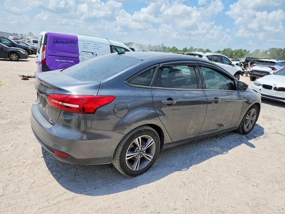 2018 FORD FOCUS SE 3