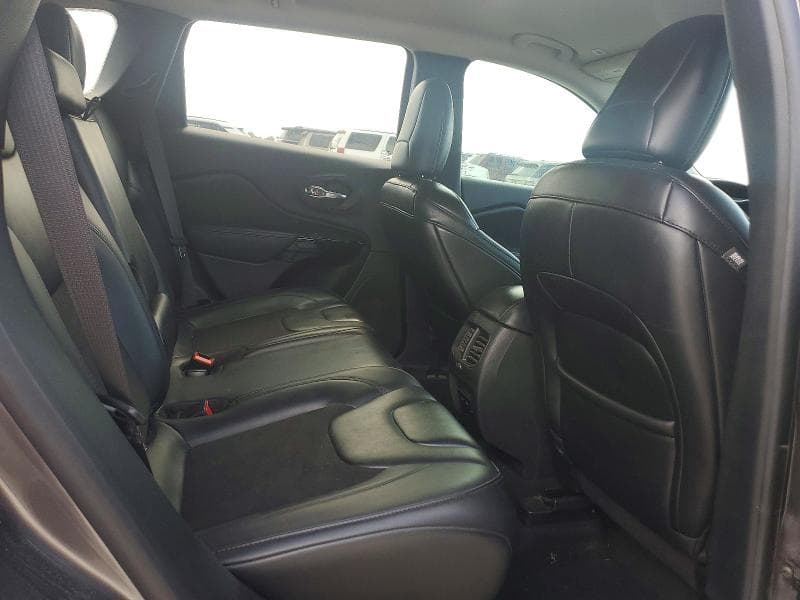 2019 JEEP CHEROKEE LATITUDE PLUS 10