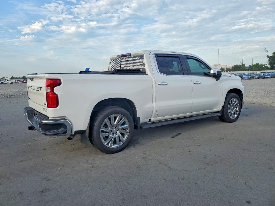 2020 CHEVROLET SILVERADO C1500 LTZ 3
