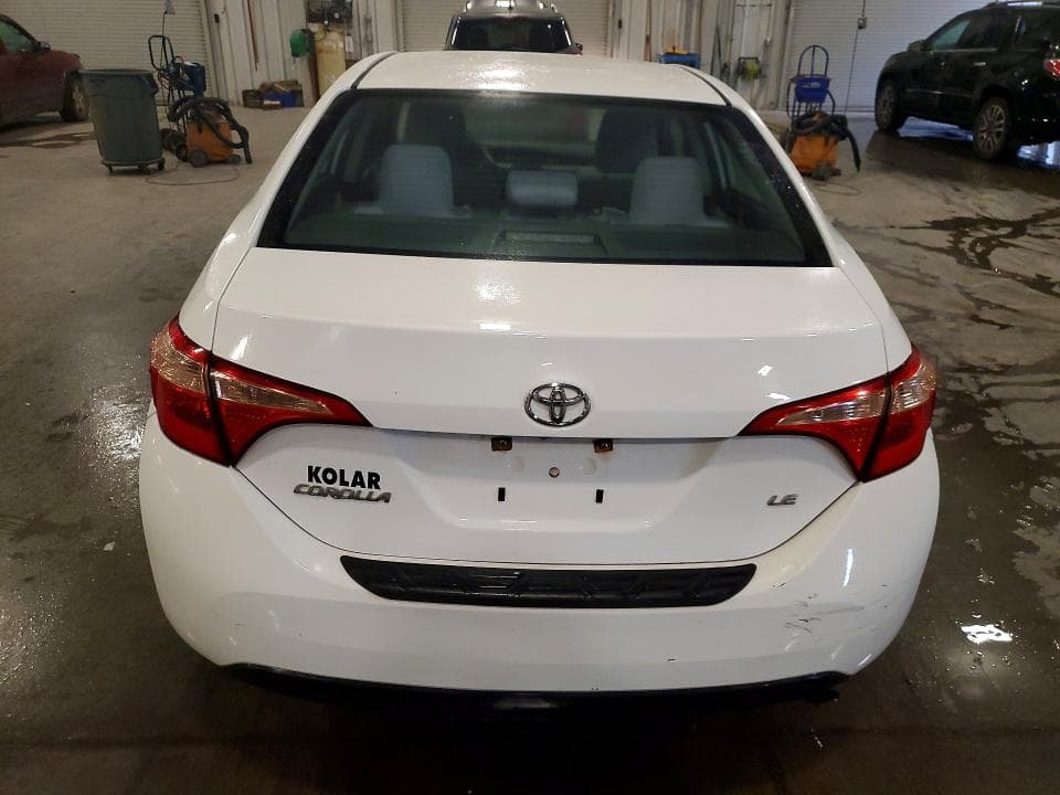 2017 TOYOTA COROLLA LE 6