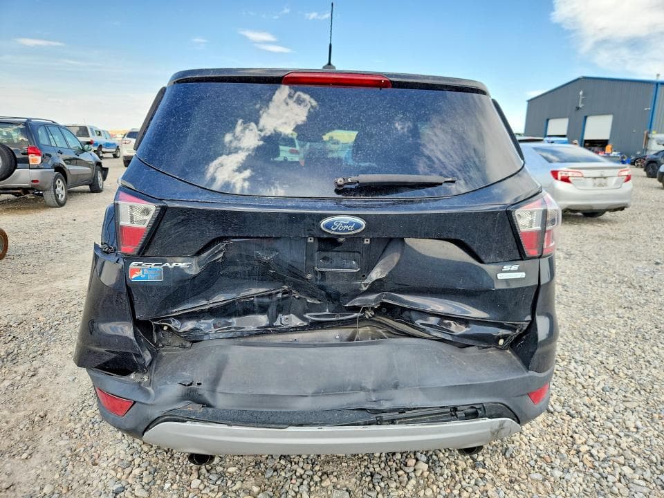 2017 FORD ESCAPE SE 6