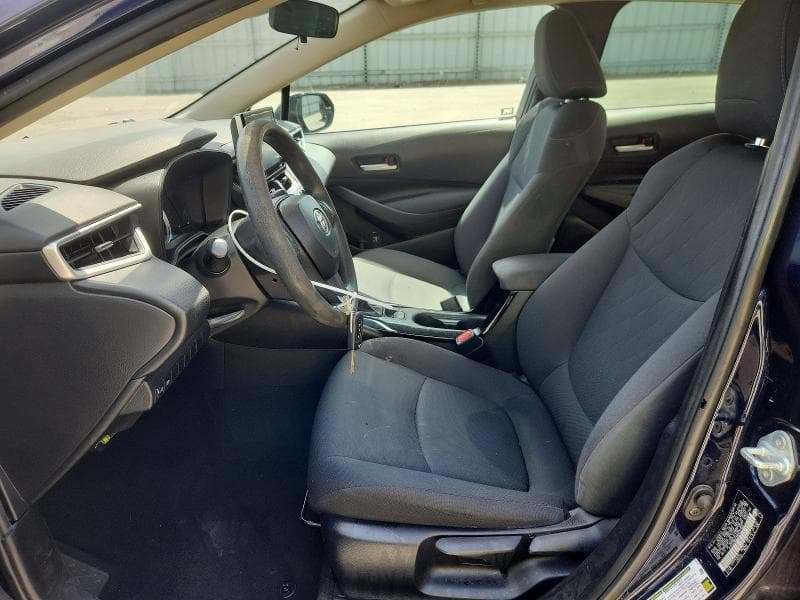 2021 TOYOTA COROLLA LE 7