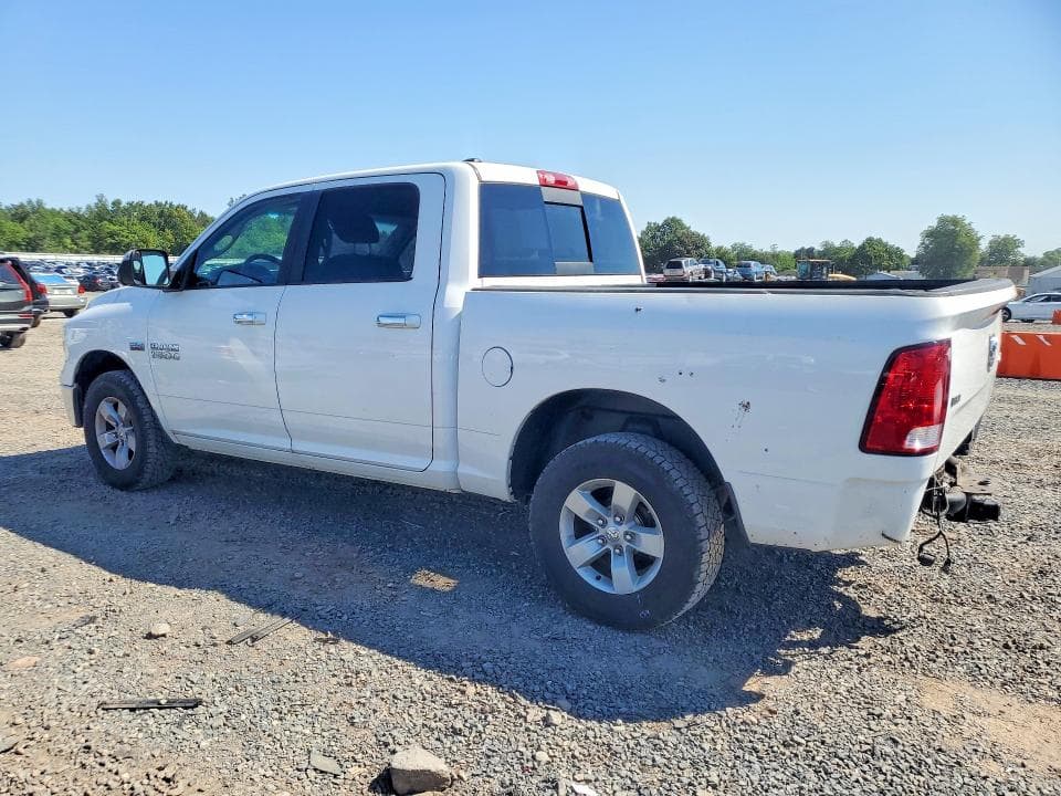 2018 RAM 1500 SLT 2