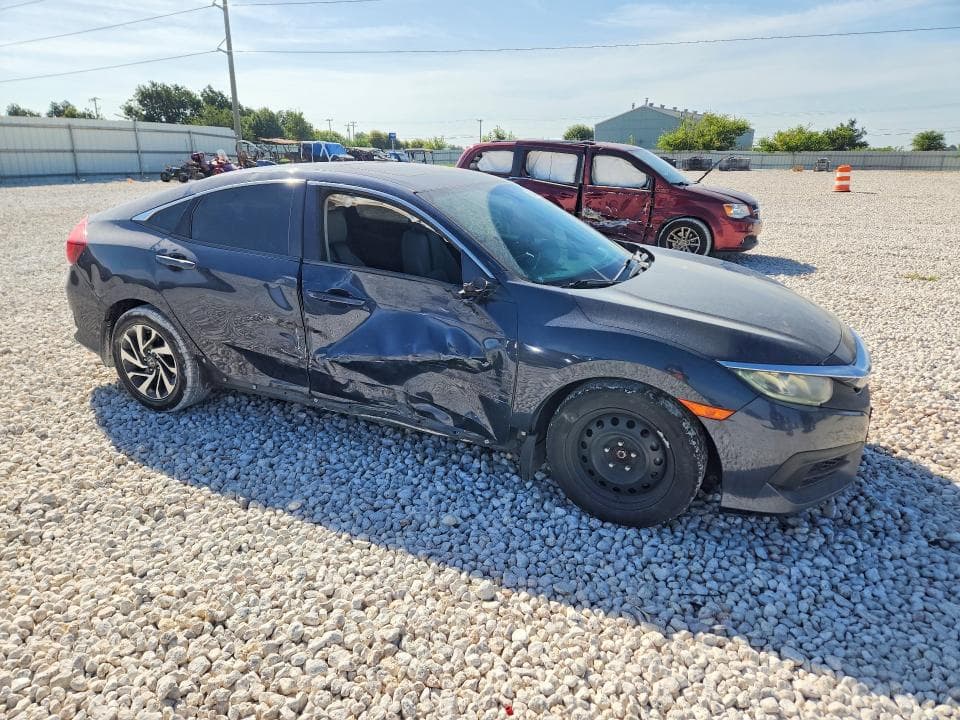 2018 HONDA CIVIC EX 4
